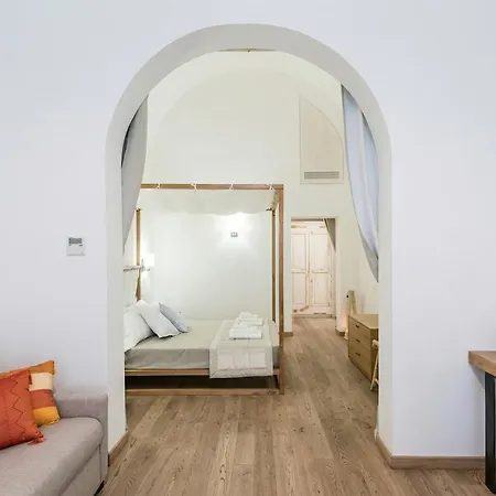 B&B Il Palazzotto Luxury Suites-2